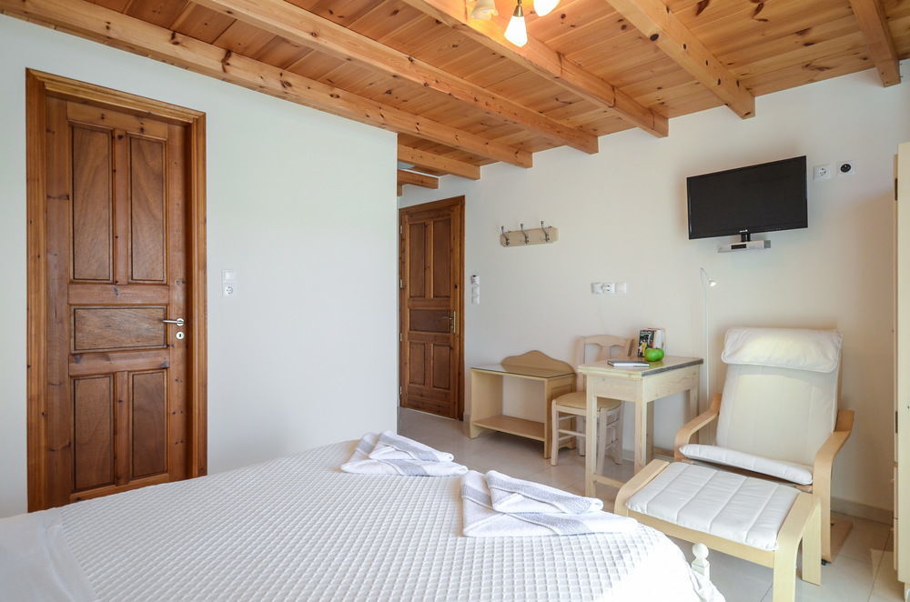 Antony Suites (Adults Only) Naxos City Exterior foto